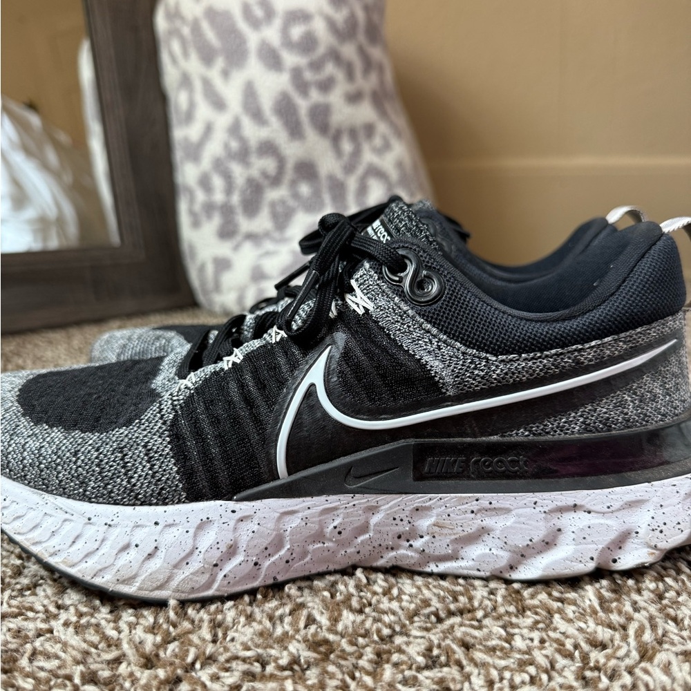 Nike Black and Gray Athletic Sneakers